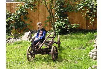 Ukrajina Privát Malyj Bereznyj, Eksterier